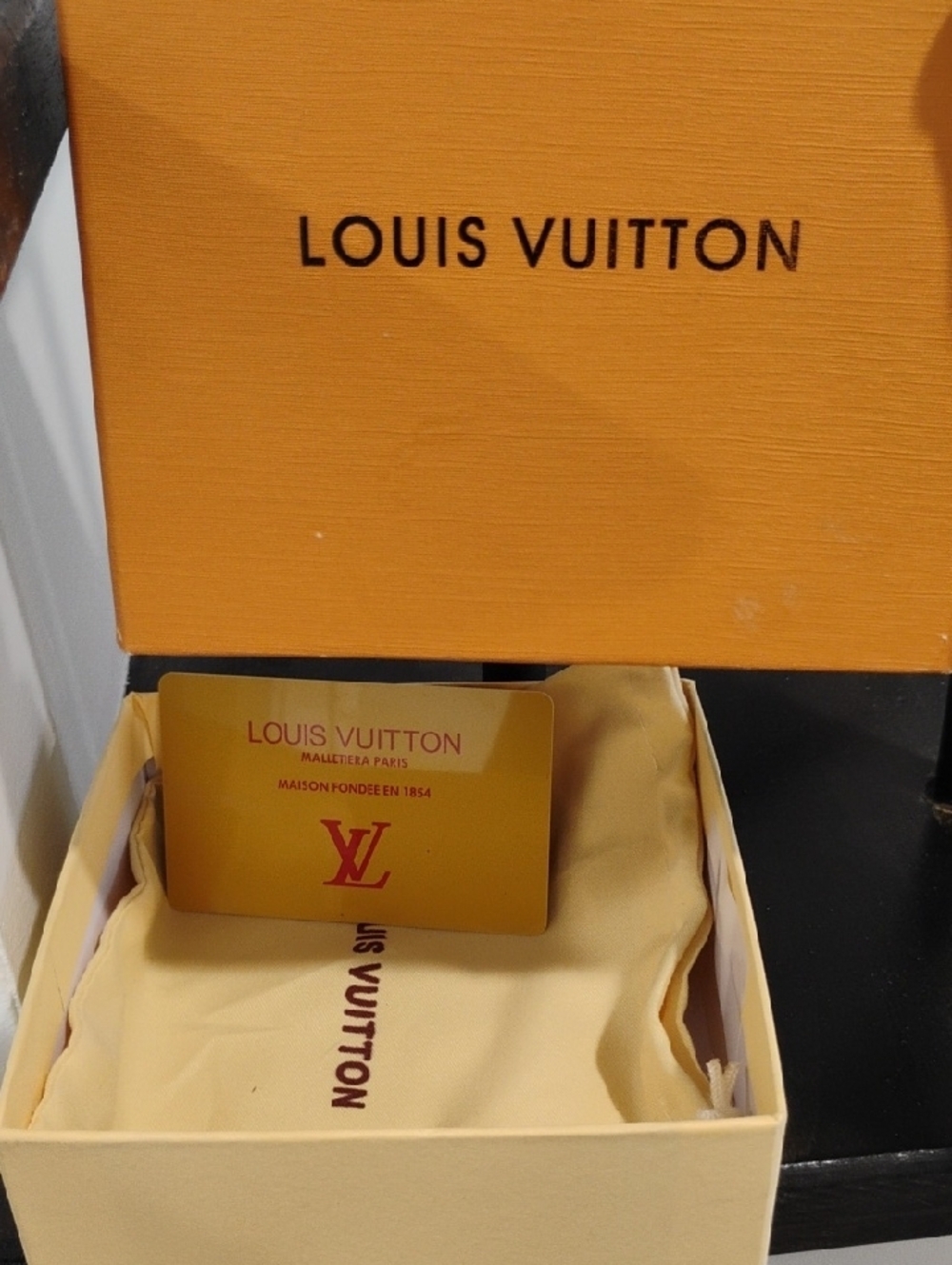 Louis Vuitton Brown with Gold LV Initial Buckle 2021 Edition - Picture 2 of 3